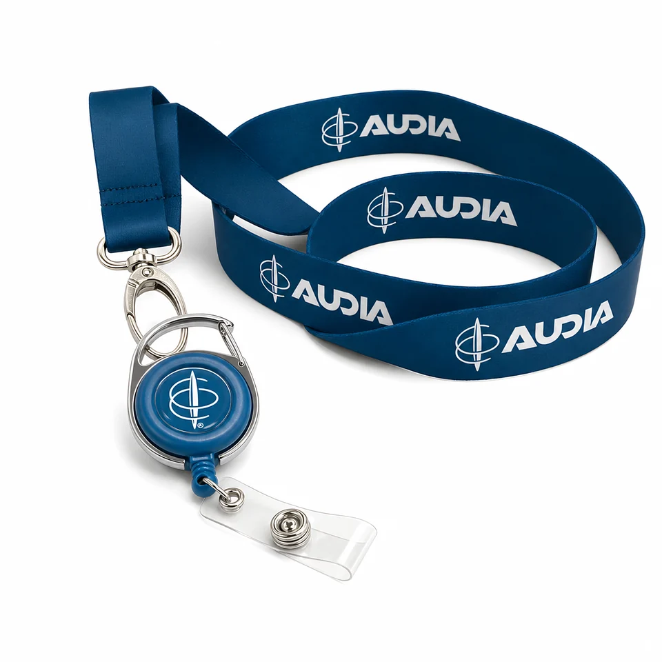 Lanyard sublimado AUDIA con yoyo retráctil para gafete y clip de vinil transparente